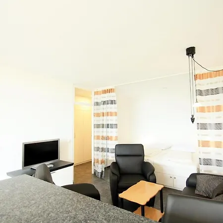 B04-008 Apartment